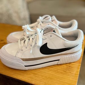 Nike Court Lift Legacy